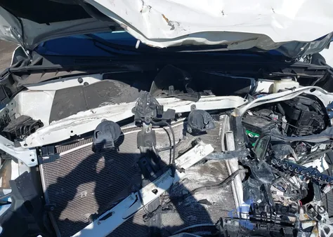 2018 Toyota Highlander Se from USA, damaged, VIN 5TDJZRFH9JS822113